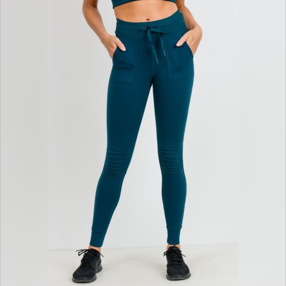 Skinny Cargo Moto Hybrid Joggers - Picture 2 of 7